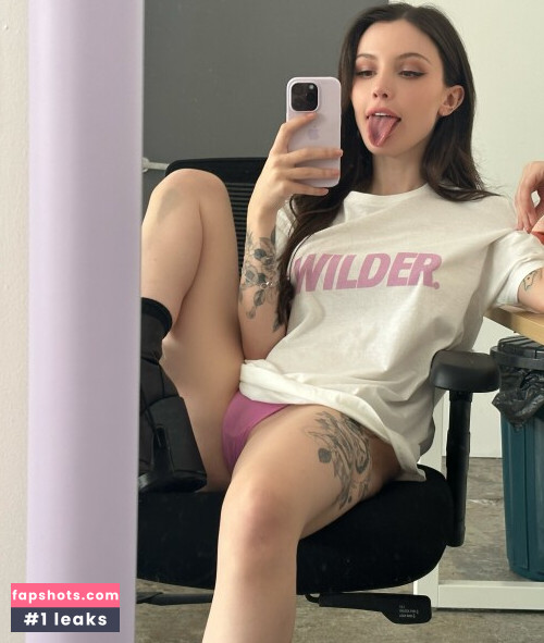 Dainty Wilder gallery photo #2334