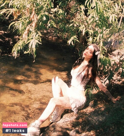 Dainty Wilder gallery photo #2816