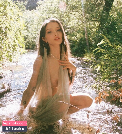 Dainty Wilder gallery photo #2975