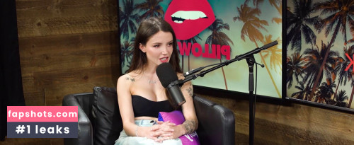 Dainty Wilder gallery photo #3459