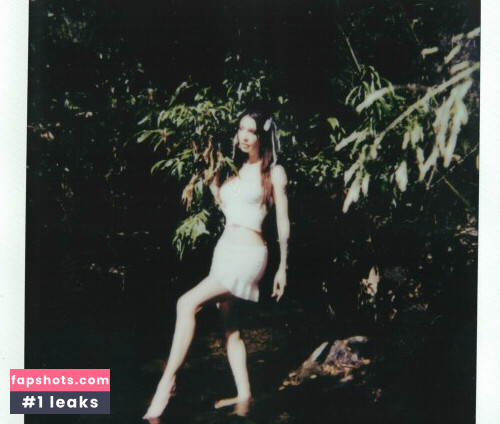 Dainty Wilder gallery photo #3636