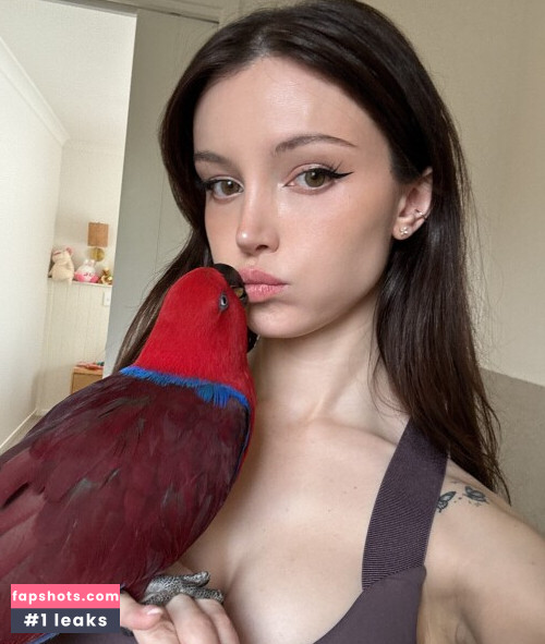 Dainty Wilder gallery photo #395