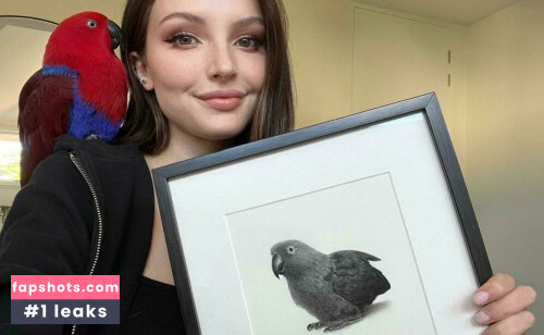 Dainty Wilder gallery photo #4196