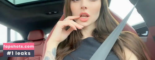 Dainty Wilder gallery photo #4476