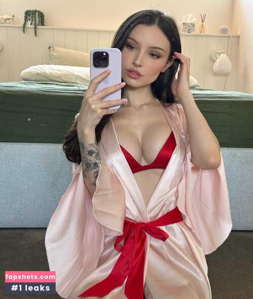 Dainty Wilder gallery photo #4605