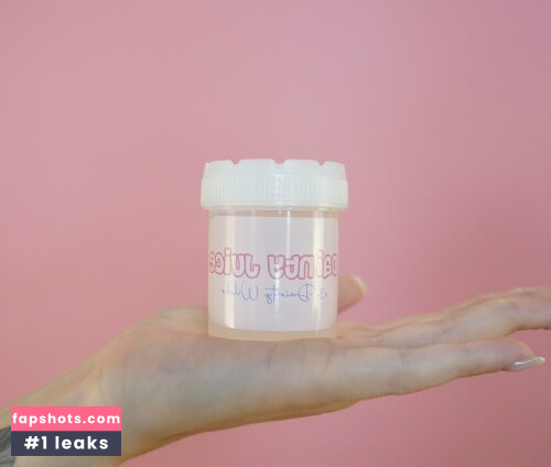 Dainty Wilder gallery photo #5564