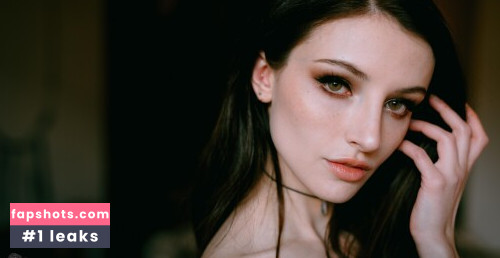 Dainty Wilder gallery photo #586