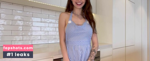 Dainty Wilder gallery photo #6050