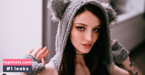 Dainty Wilder gallery photo #670