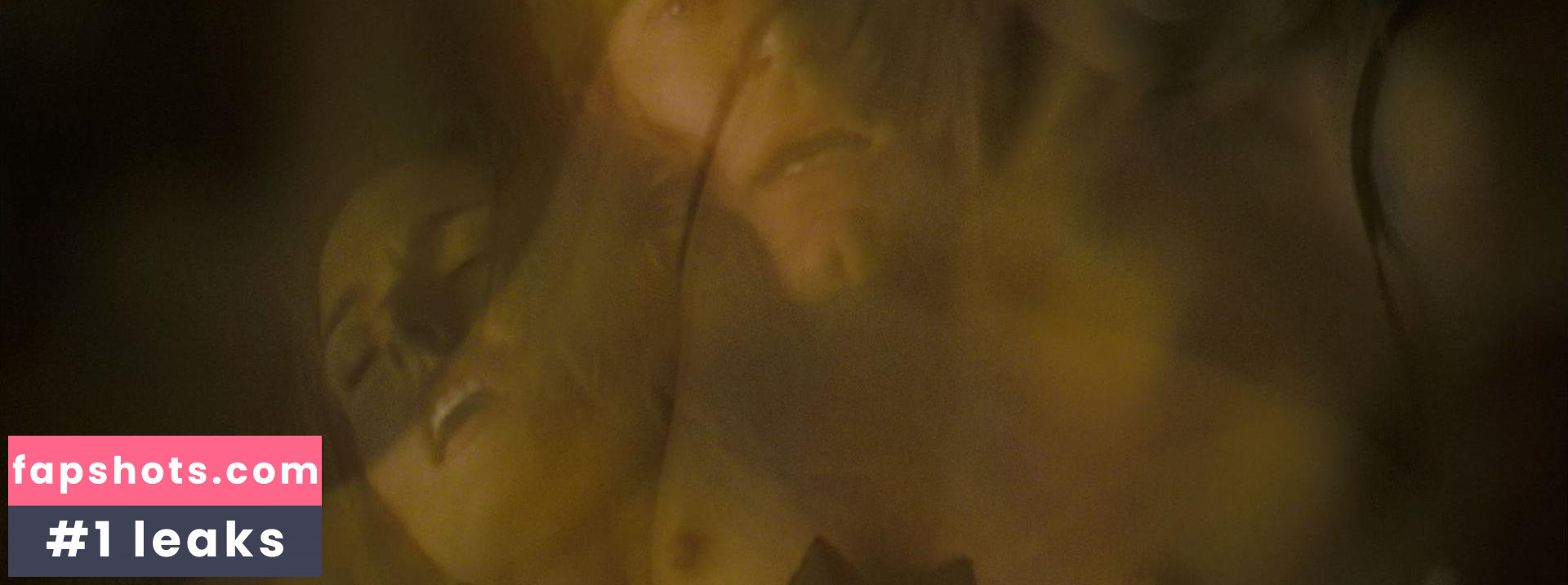 Daisy Bates nude babe gallery