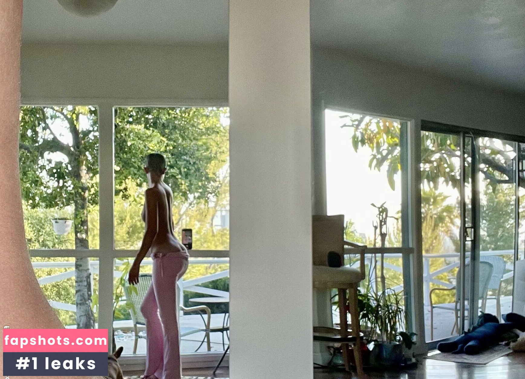 Daisy Delancey gallery photo #17