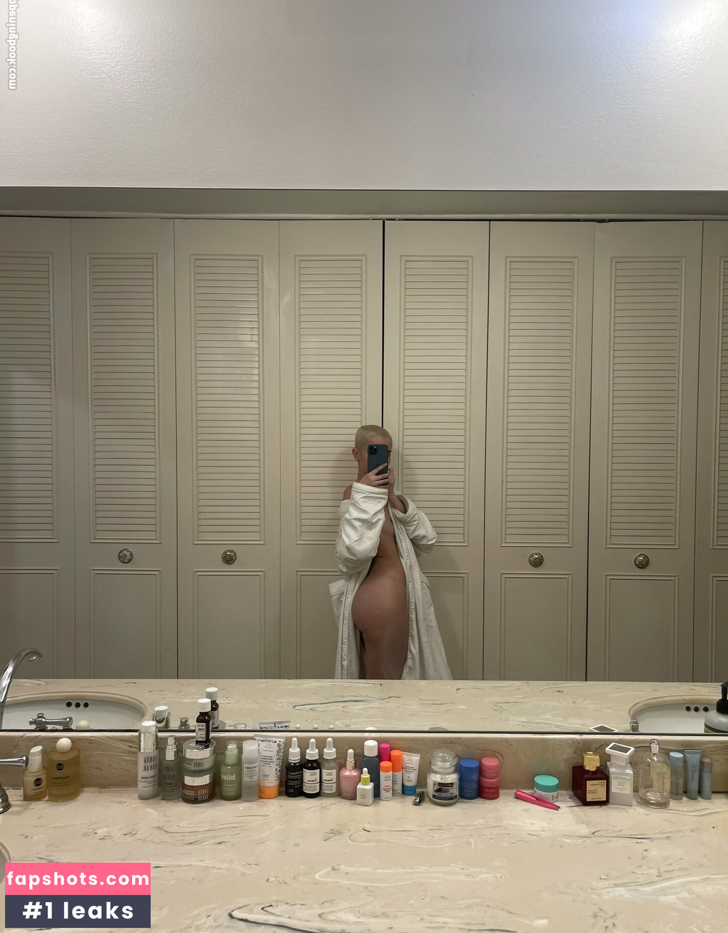 Daisy Delancey gallery photo #50