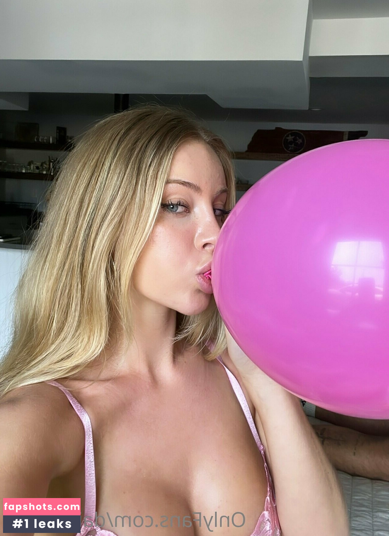 Daisy Keech Nude Leaks OnlyFans Photos #2 - LeakJerk