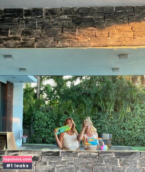 Daisy Keech gallery photo #1029