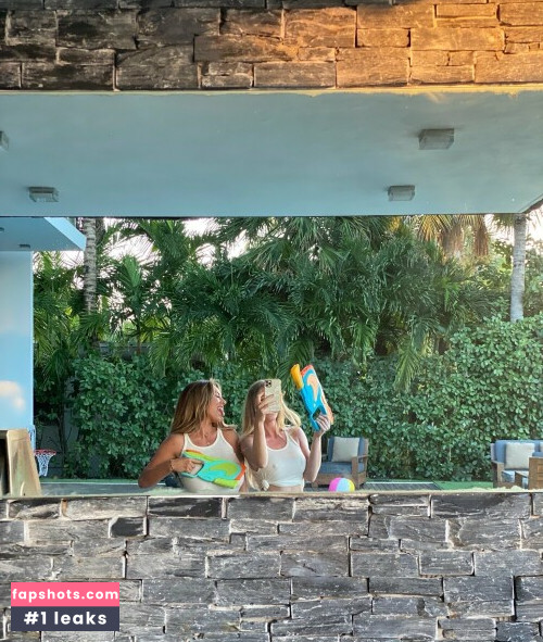 Daisy Keech gallery photo #1037