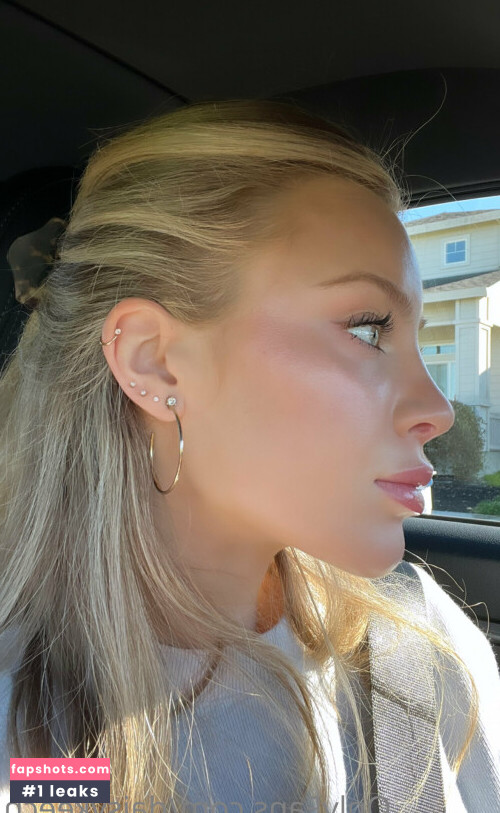 Daisy Keech gallery photo #1085