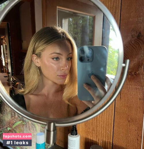 Daisy Keech gallery photo #1104