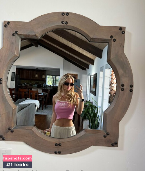 Daisy Keech gallery photo #1110