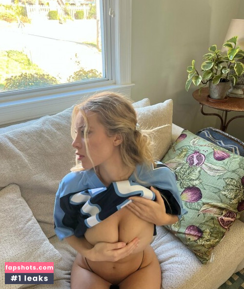 Daisy Keech gallery photo #1151