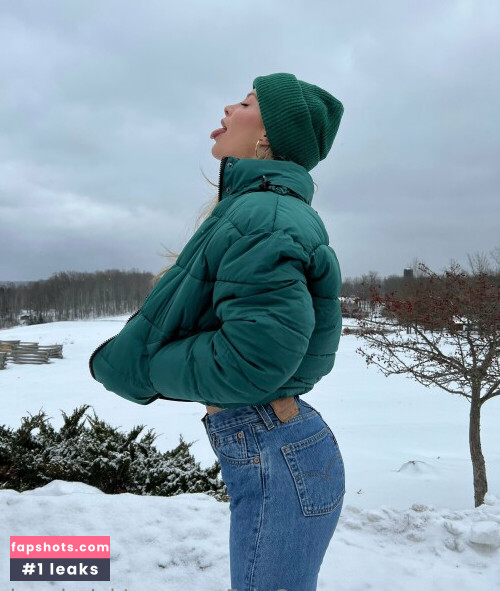 Daisy Keech gallery photo #1250