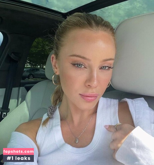 Daisy Keech gallery photo #1293