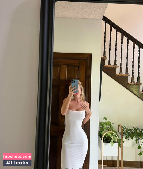 Daisy Keech gallery photo #1477