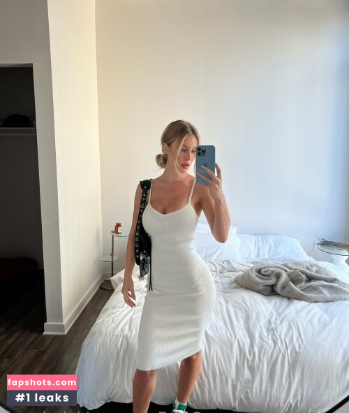 Daisy Keech gallery photo #1755