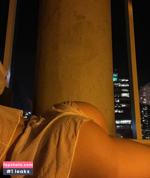 Daisy Keech gallery photo #1972