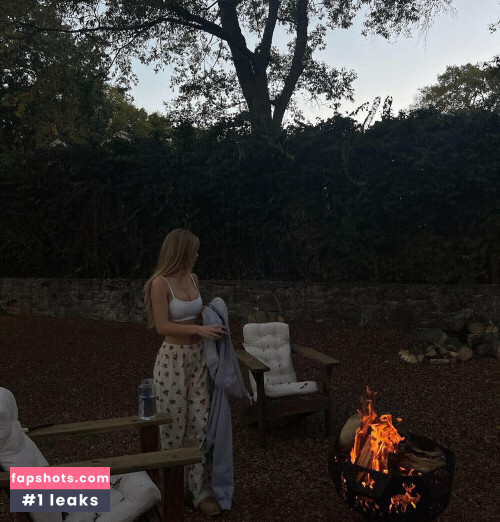 Daisy Keech gallery photo #644