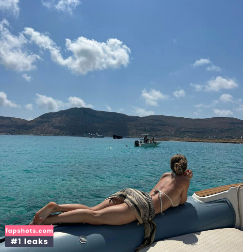 Daisy Keech gallery photo #745