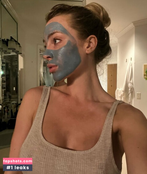 Daisy Keech gallery photo #815