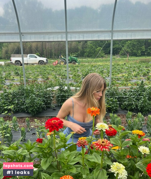 Daisy Keech gallery photo #837