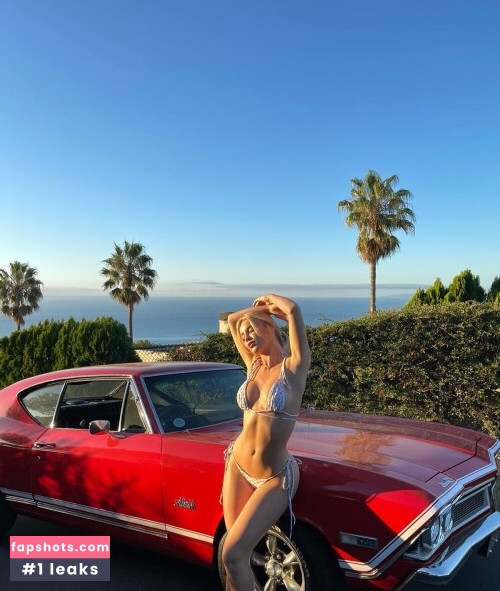 Daisy Keech gallery photo #877