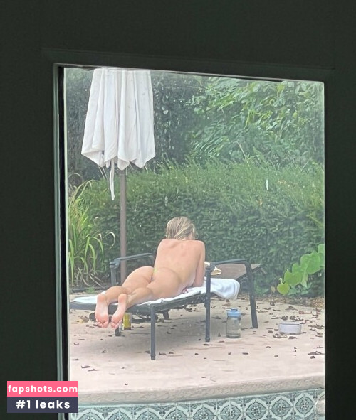 Daisy Keech gallery photo #908