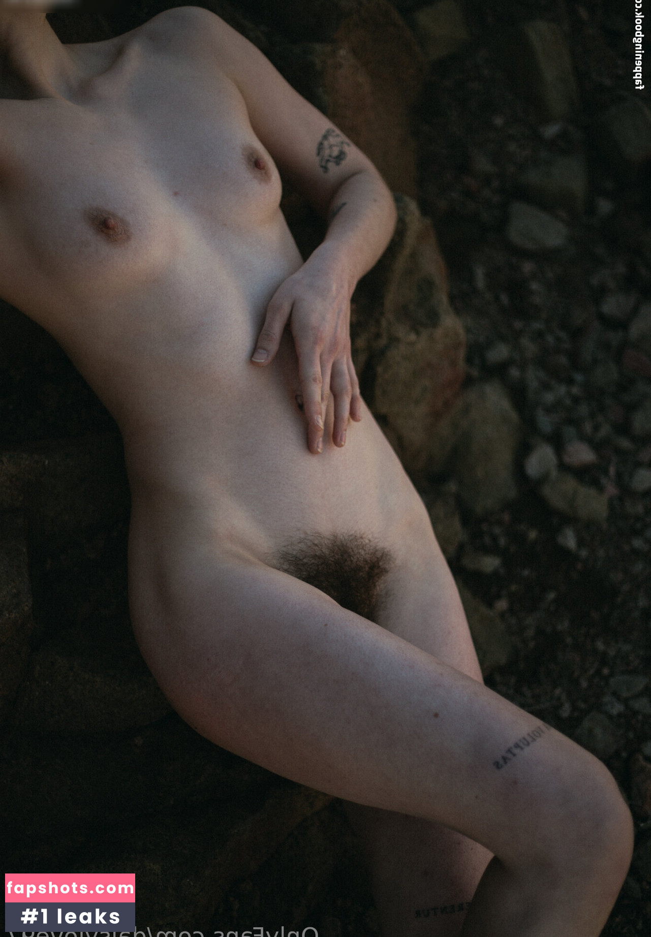 Daisy Love Nude Leaks OnlyFans Photos #15 - LeakJerk