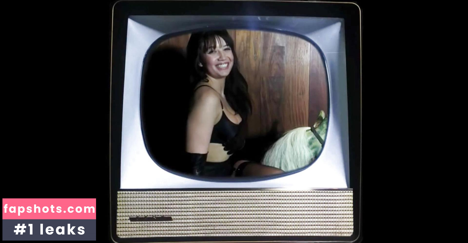 Daisy Lowe gallery photo #122