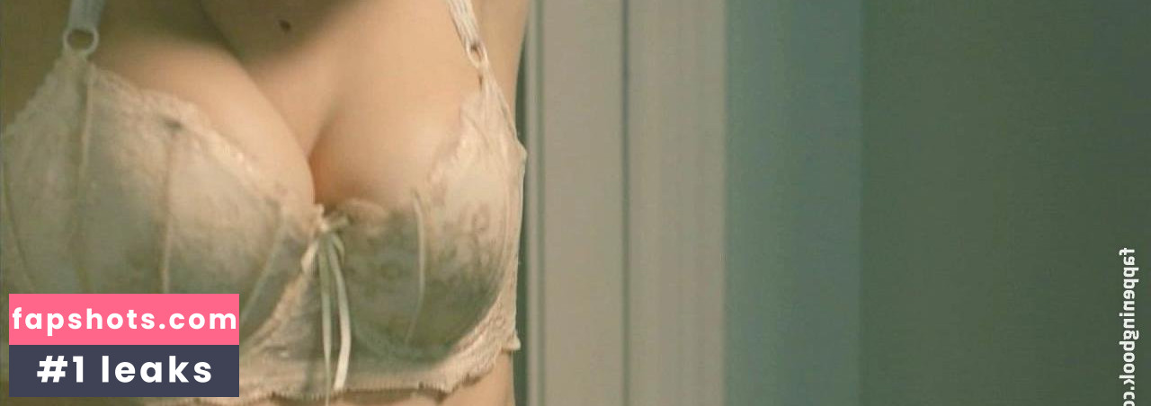 Daisy Lowe gallery photo #125