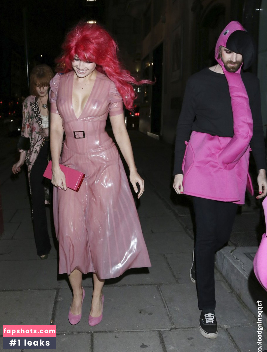 Daisy Lowe Nahé úniky fotek pouze od fanoušků #150 - Fapshots