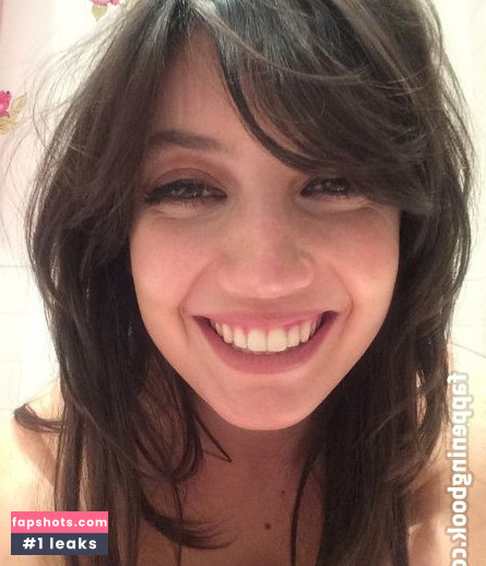 Daisy Lowe Nahé úniky fotek pouze od fanoušků #45 - Fapshots