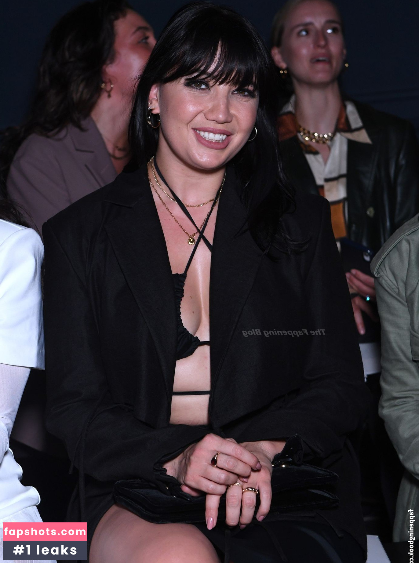 Daisy Lowe gallery photo #79
