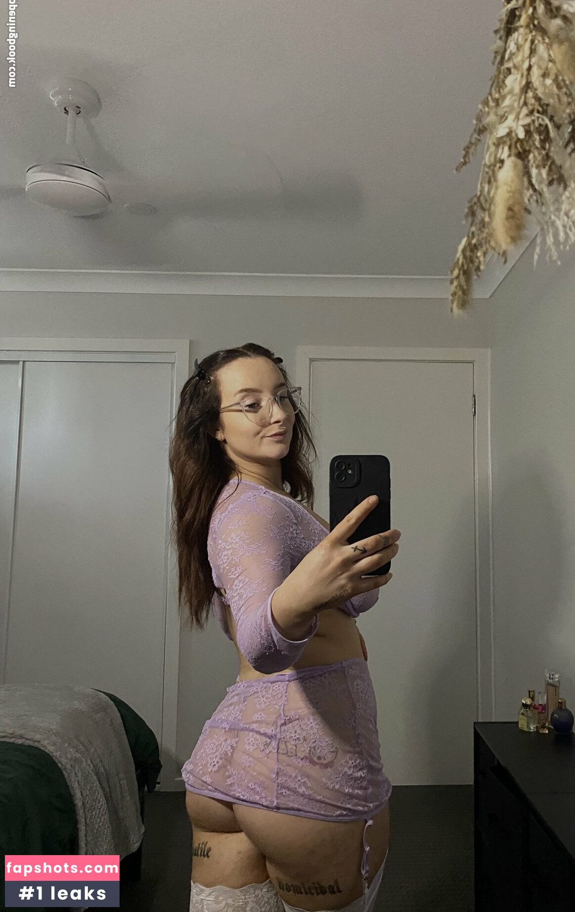 Daisy gallery photo #4