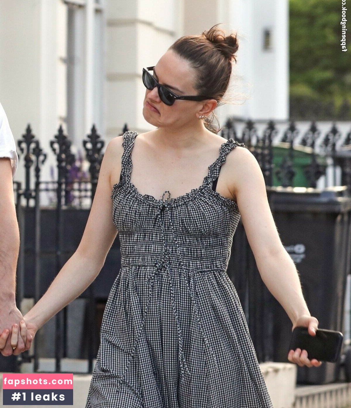 Daisy Ridley Filtración Desnuda OnlyFans Foto #12 - Fapshots