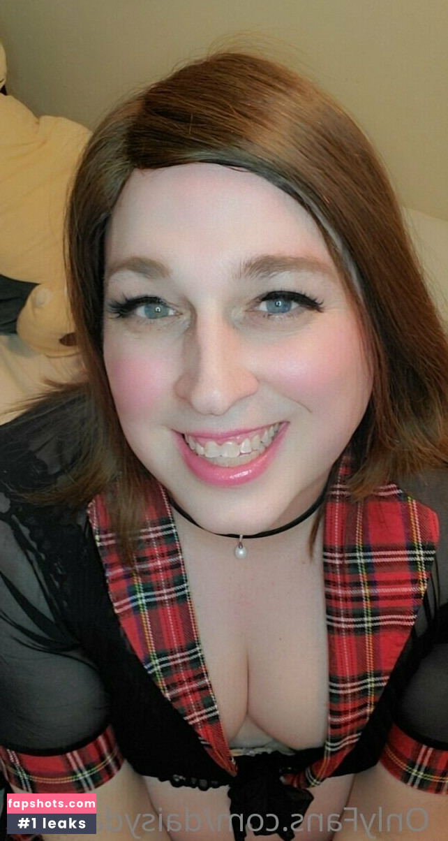 daisydamara nude babe gallery