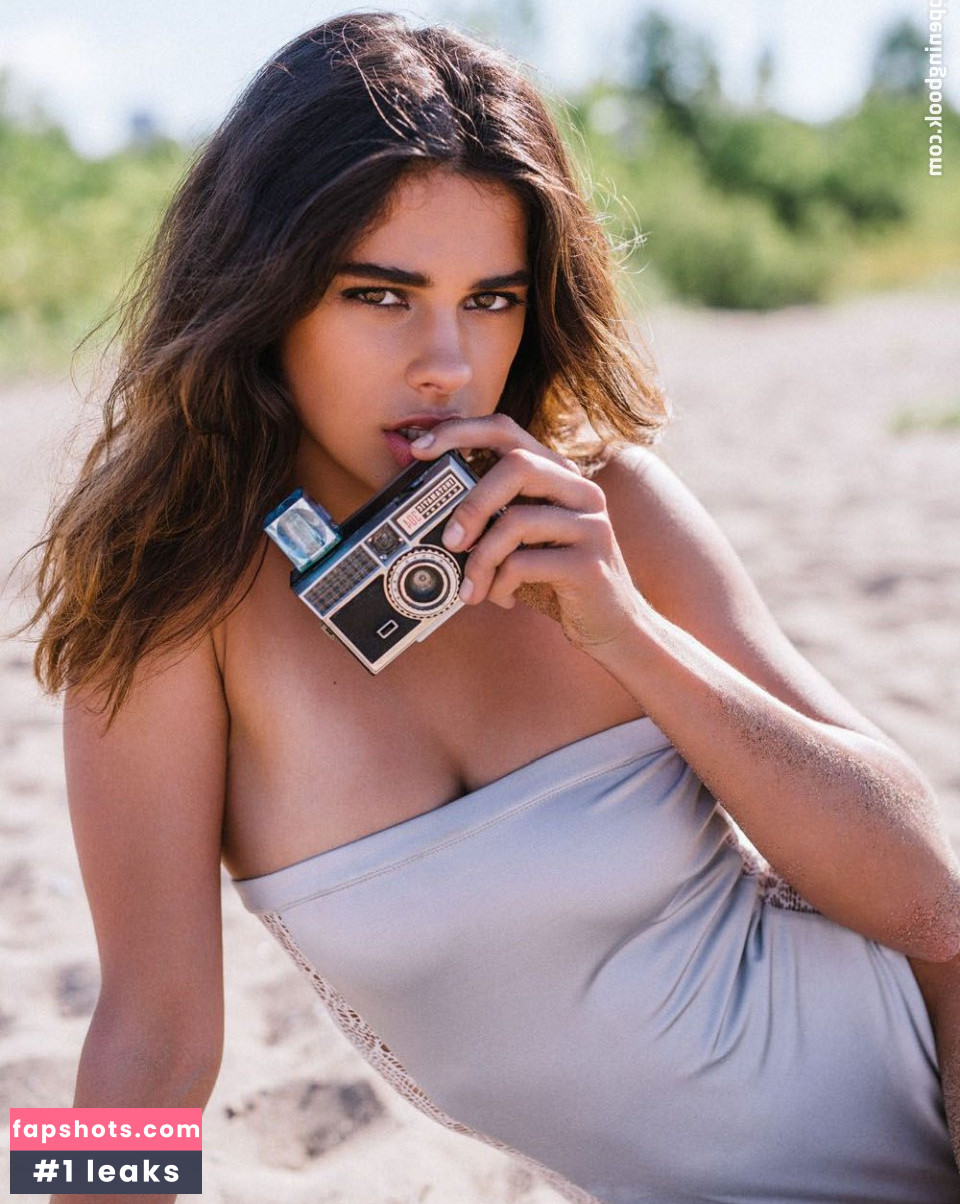 Dajana Rads gallery photo #17