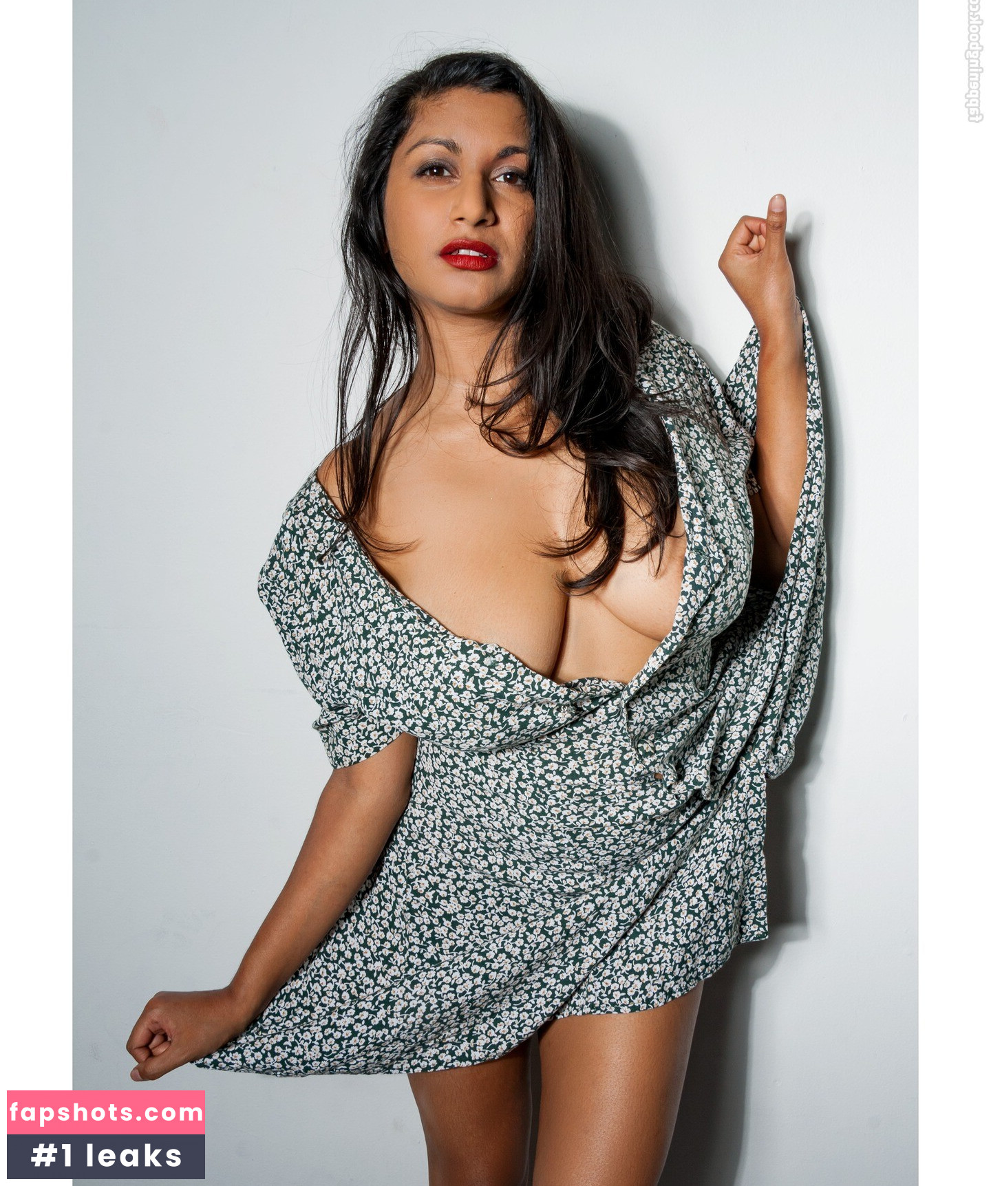 Dakini gallery photo #19