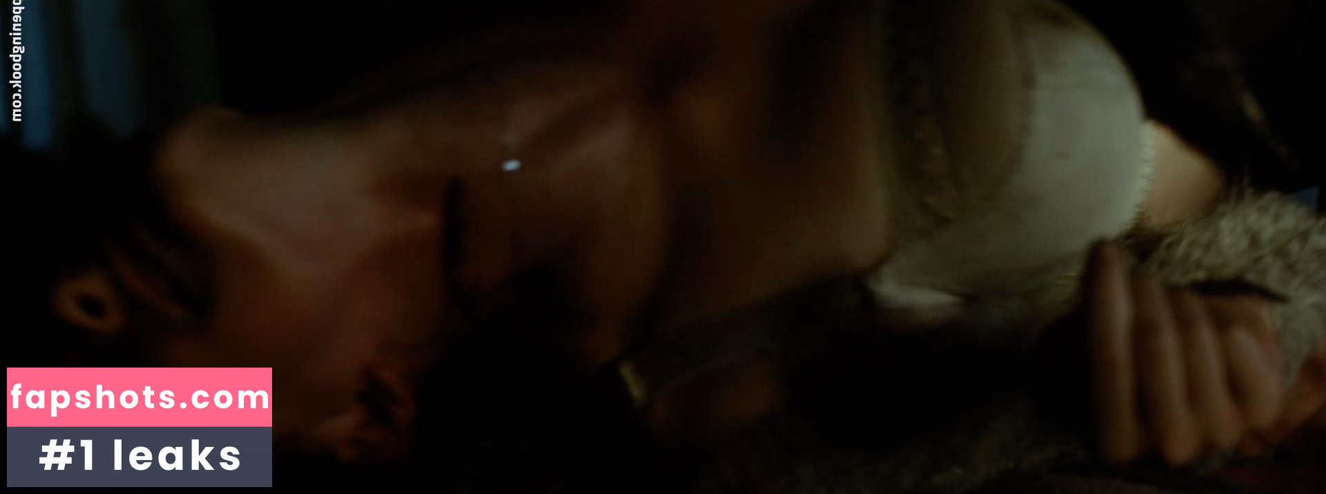 Dakota Blue Richards gallery photo #100