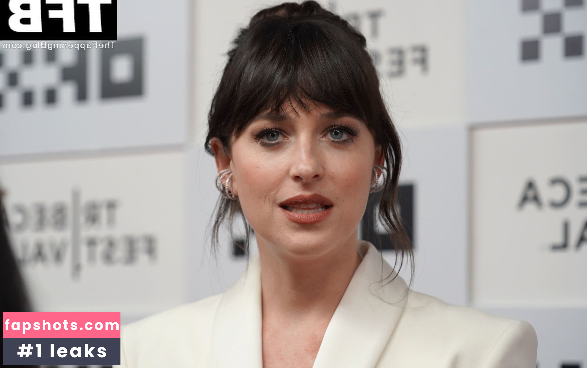 Dakota Johnson Nahé úniky fotek pouze od fanoušků #329 - Fapshots