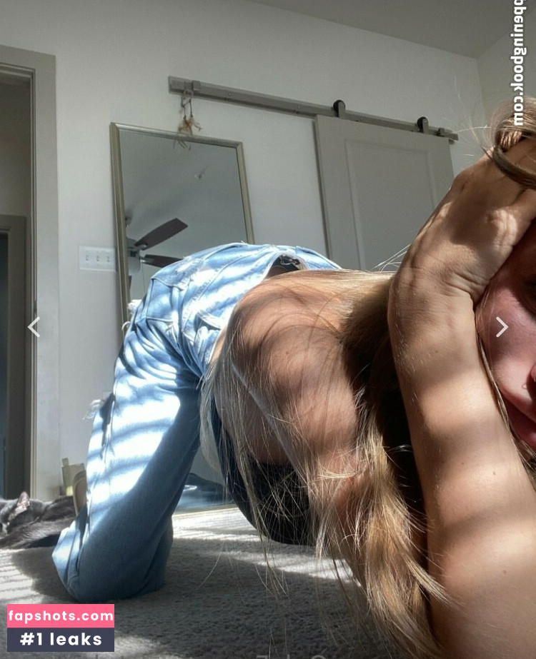 dakotaaaa gallery photo #13