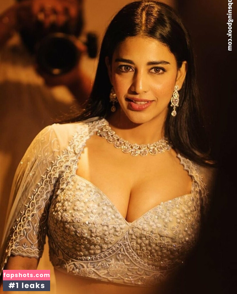 Daksha Nagarkar gallery photo #5