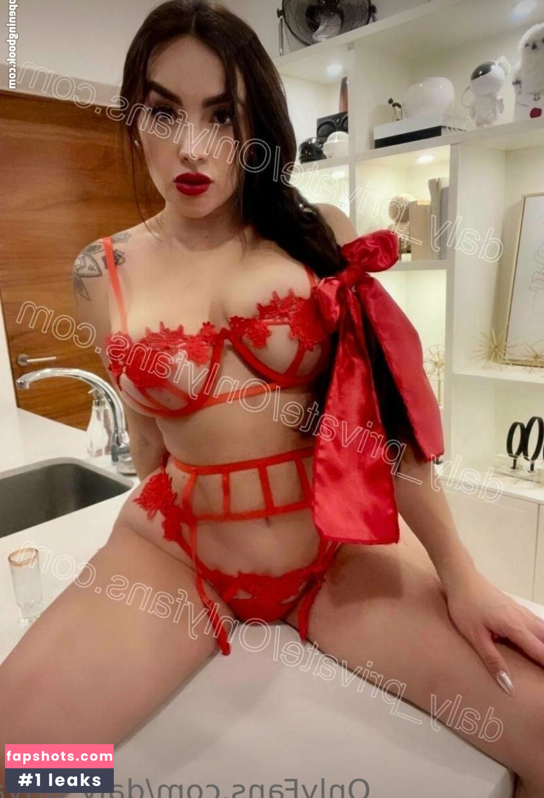 Daly Marithe gallery photo #16